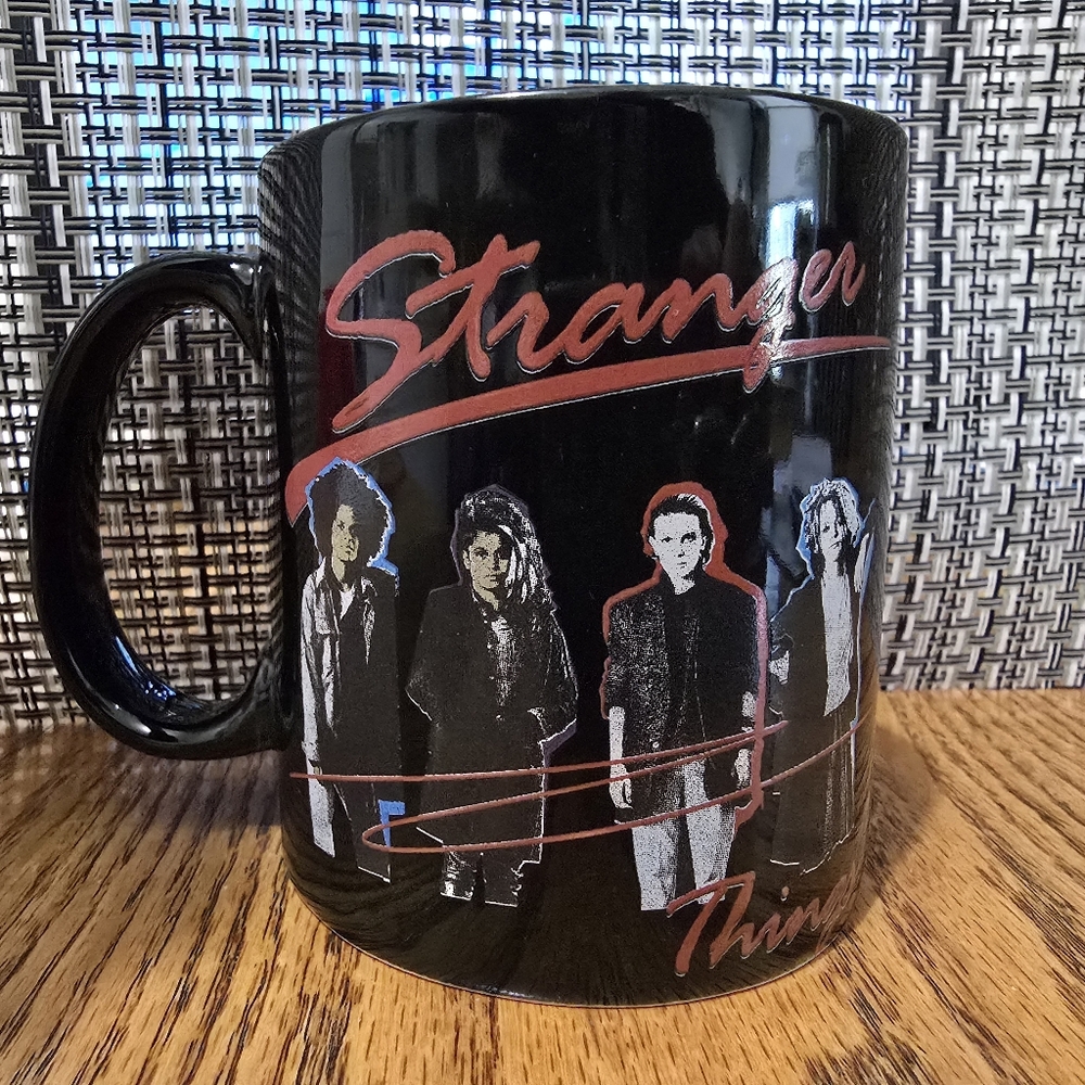 Stranger Things Mug - Picture 4 of 9